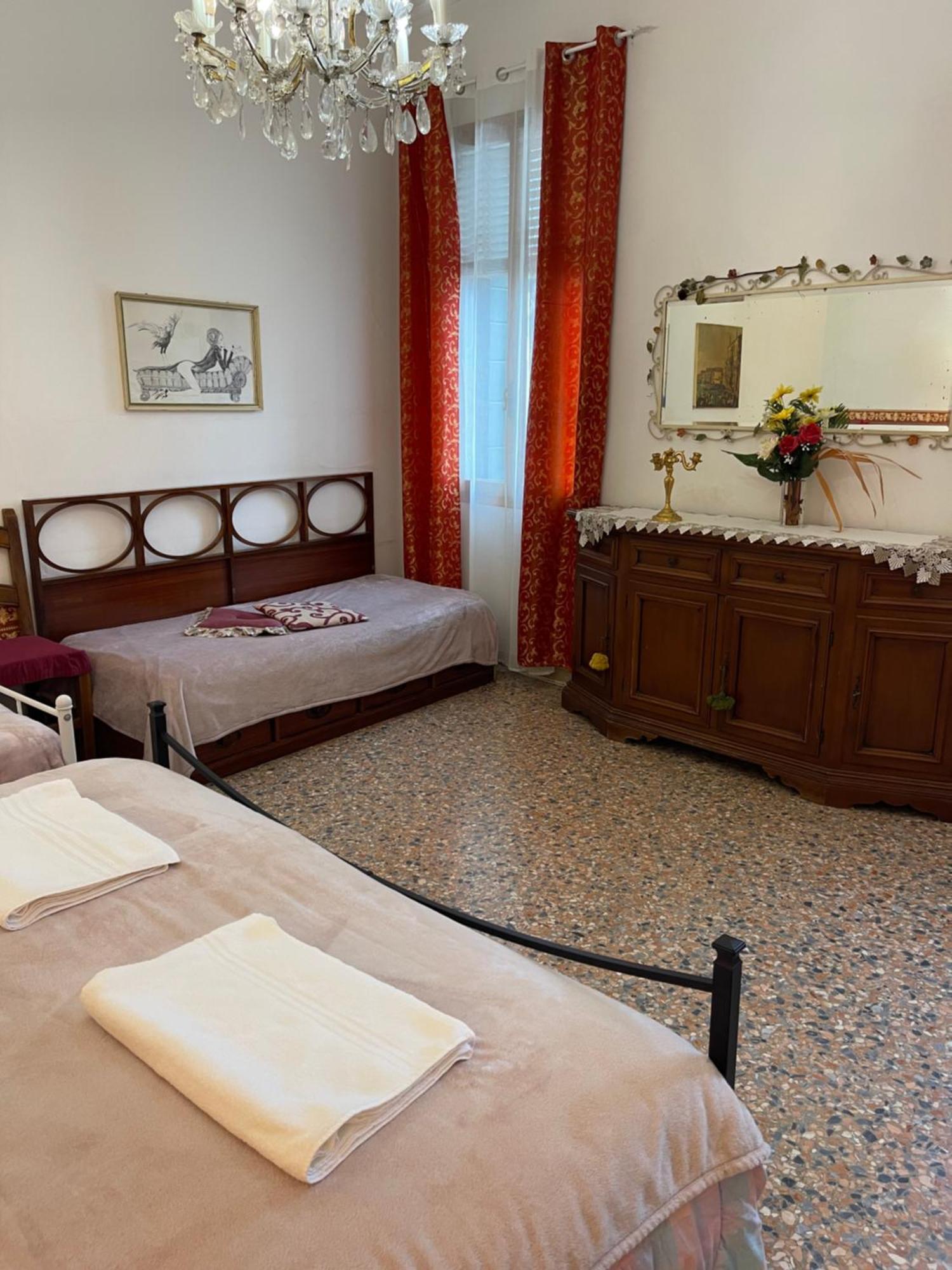 Princess Guest House Canal View Veneţia Exterior foto