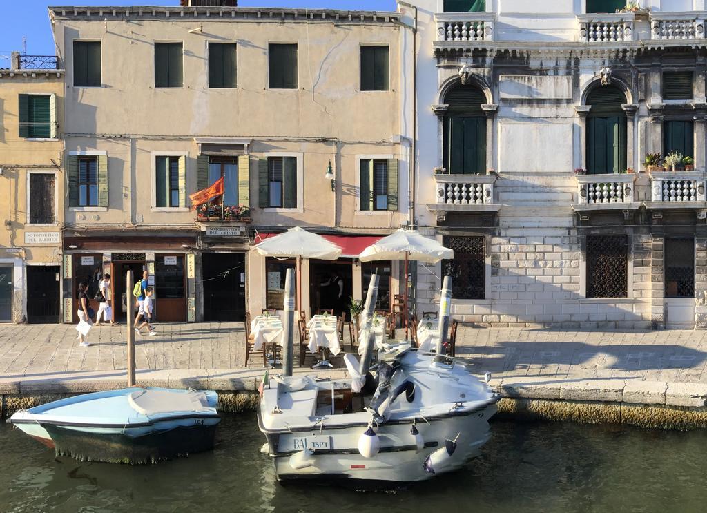 Princess Guest House Canal View Veneţia Exterior foto